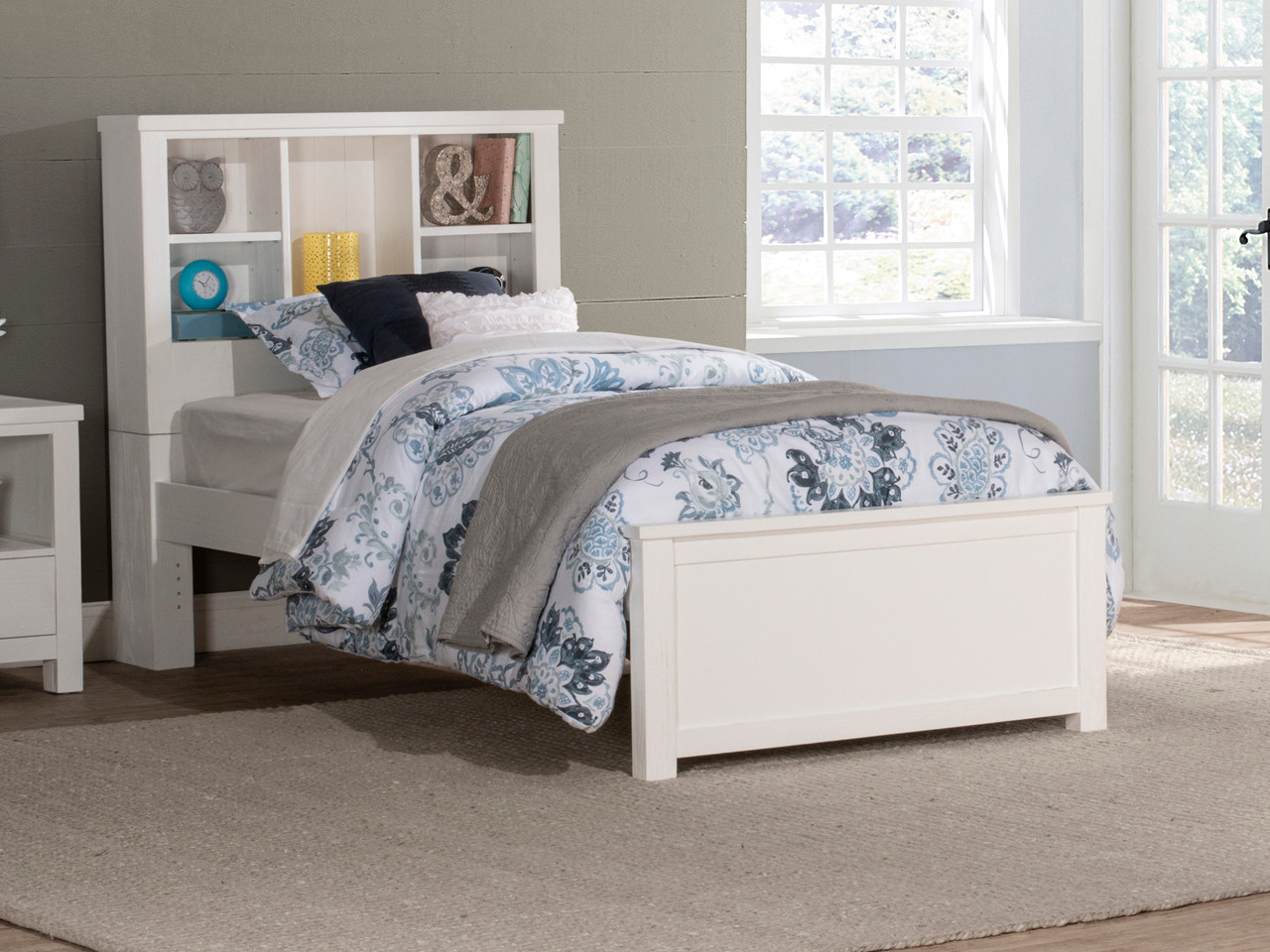 White trundle shop twin bed