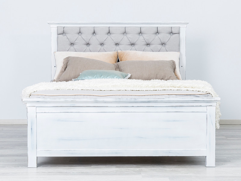 Romina Karisma Full Bed w/ Tufted Headboard