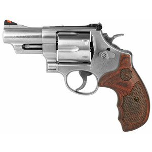 Smith & Wesson S&W 629 DLX .44 Magnum Revolver with 3-Inch Barrel, 6-Round Capacity
