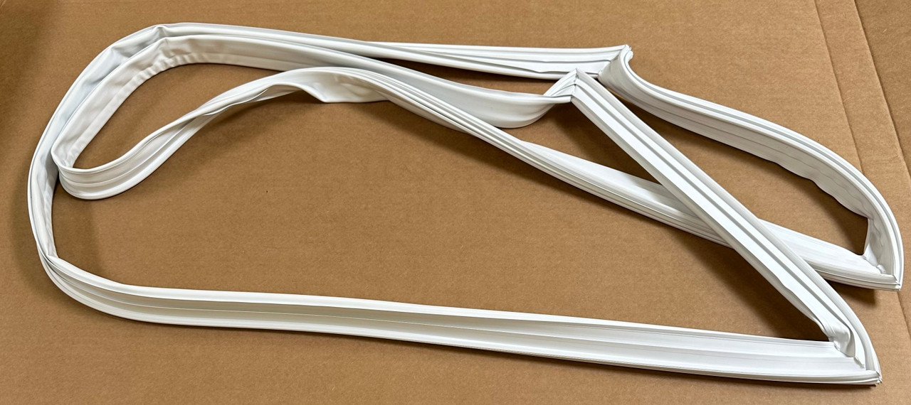 005456-000 VIKING REFRIGERATOR GASKET ASSEMBLY 48