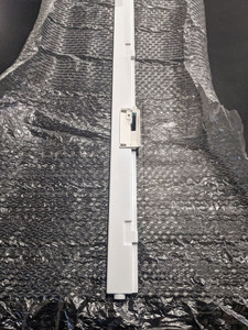 071021-000 FLIPPER MULLION ASSEMBLY, BLACK, W/HEATER