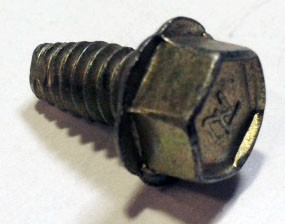 PR120029 SCREW DOOR PANEL 488849