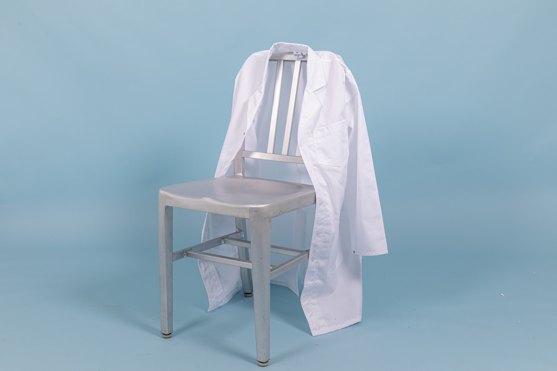 FitMe disposable lab coats