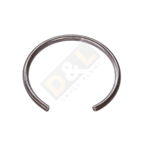 Piston Circlip for Stihl 021 - 023 - 023L - 025 - 9463 650 1000