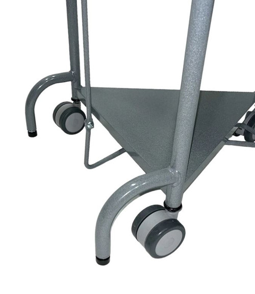 R&B Triangular Laundry Hamper w/ Lid