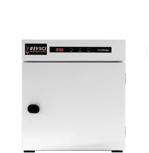 Small Refrigerated Incubator