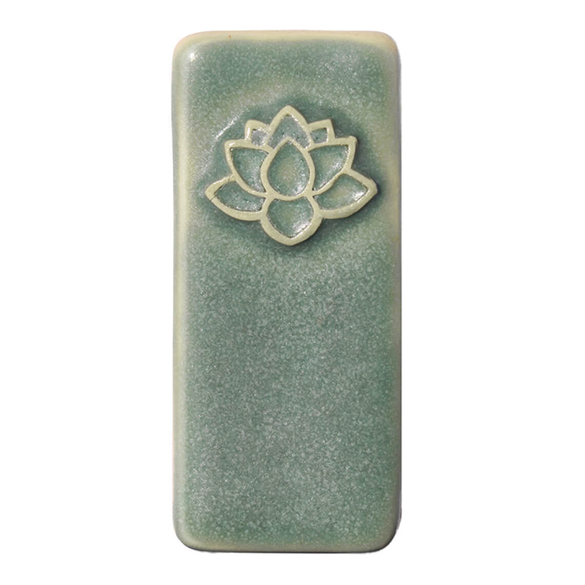 Botton Glaze: Sea Glass fired at Cone 6 on B-Mix