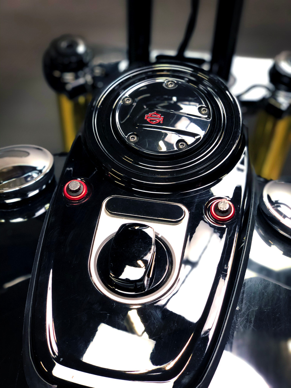 Block-off Plate for 2004-2017 Dyna Models w/ 5-Inch Speedo (Timer Cover Style)