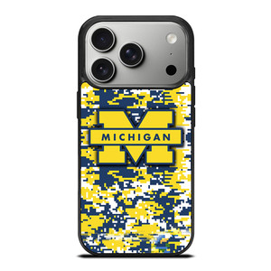 MICHIGAN WOLVERINES CAMO iPhone 17 Pro Case Cover MICHIGAN WOLVERINES CAMO iPhone 17 Pro Case Cover
