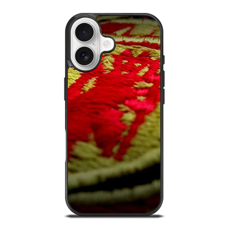 MANCHESTER UNITED EMBOIDERED LOGO iPhone 17 Case Cover