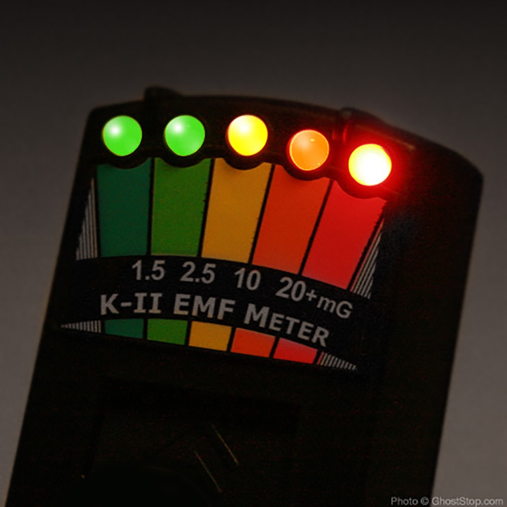 K-II EMF Meter for Ghost Hunting-Black K2 Meter/Safe Range Meter; Portable Electromagnetic  Field (EMF) Reader for Paranormal Research/Measuring Levels of Harmful  Exposure to EMF's: : Industrial & Scientific