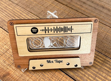 Personalized Retro Mixtape with Spotify code - Laser engraved - Beautiful  Cherry Plywood - ANP3D Creations