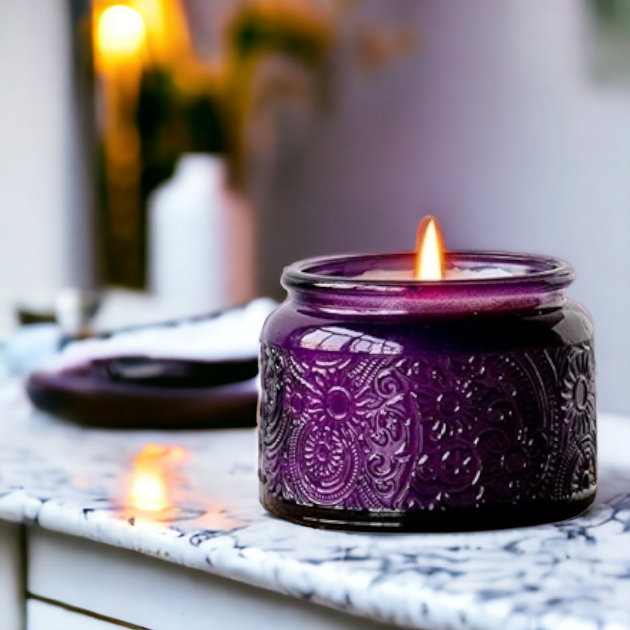 Queen of Everything - Wood Wick Soy Candle (Amethyst, Rose Quartz) -  Embossed Glass