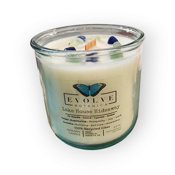 Evolve Botanica Rocks Candle - Lake House Hideaway (Wood Wick  Gemstone Soy Candle)