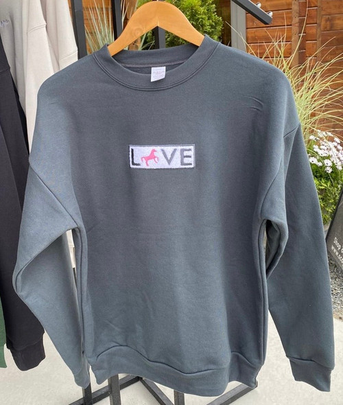Chenille LOVE patch crew sweatshirt