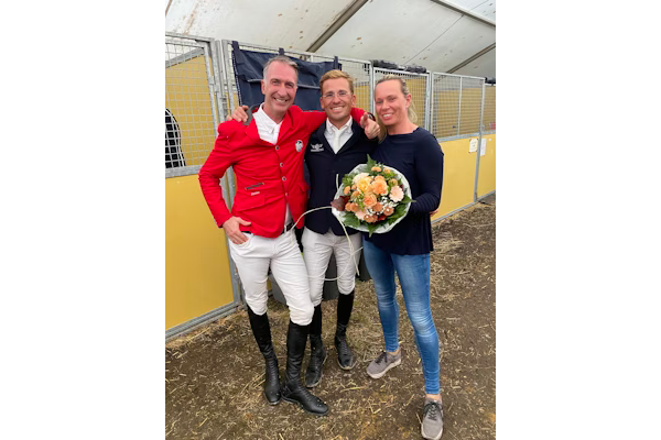 Jens Wawrauschek: Your Source for Expertly Matched Show Horses