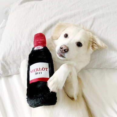 ZippyPaws Latex Happy Hour Crusherz Red Wine Durable Dog Toy