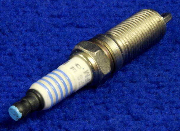 Ford AYFS22FM - Spark Plug