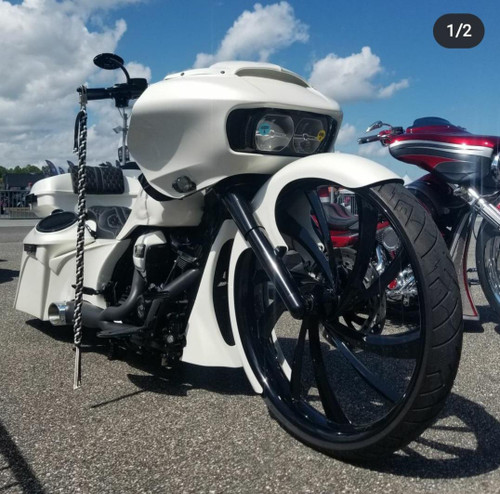 Villas Metric Black Wheels