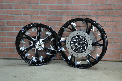 21X3.25" 3D/ 18X5.5 3D BLACK DOUBLE CUT DIRTY HOOKER PAIR (2009-2023 HD TOURING)