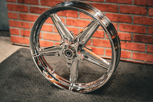 21x3.25" CHROME REV LIMIT (2014-23 HD Touring)