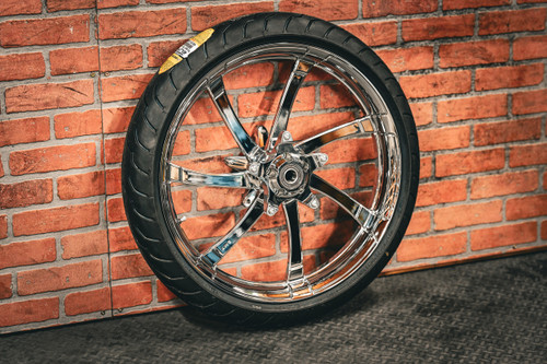 21X3.25" CHROME IMITATOR  (2014-2023 HD TOURING)