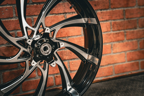23X5.5" BLACK DOUBLE CUT XR9 (2014-2023 HD TOURING)