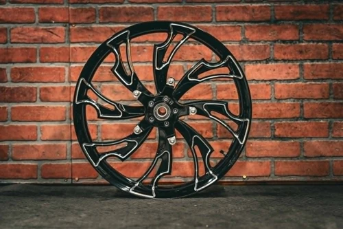 21X3.25" BLACK DOUBLE CUT GUINZU (2024+ HD TOURING)