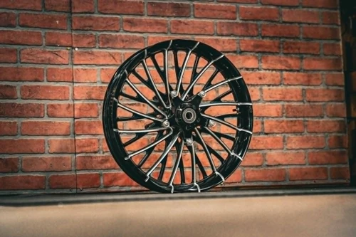 21X3.25" BLACK DOUBLE CUT DIRTY SPOKE (2024+ HD TOURING)
