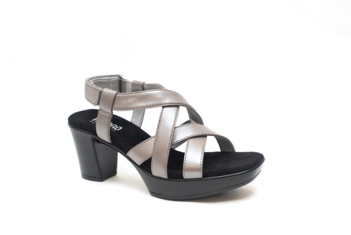 Munro M386371 Maddox - Silver Leather