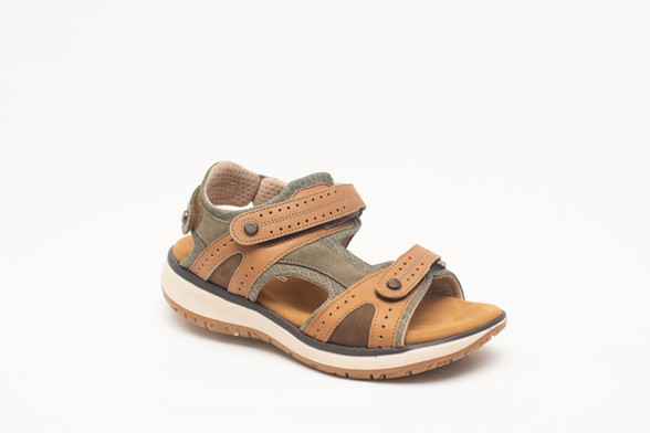 SAS Women's Embark-W