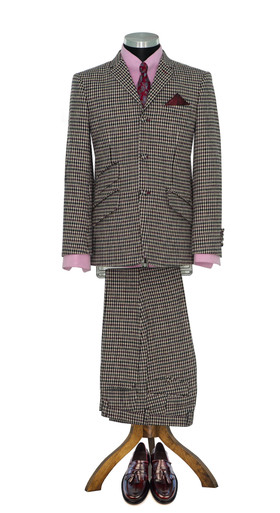 1960s Men's Mod Two Piece Suit in Black &  White Houndstooth with Red Lining