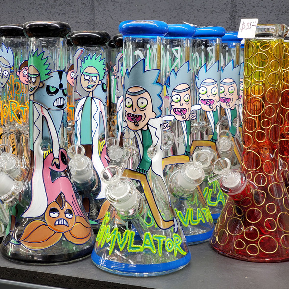 Hand Painted R & M Water Pipes!