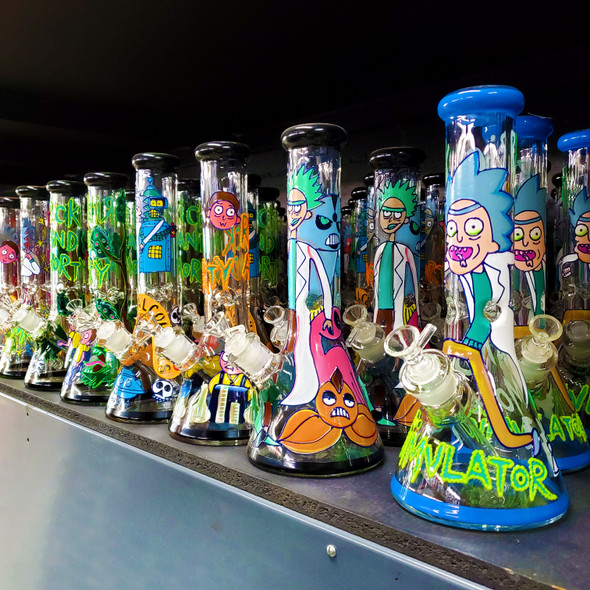 Hand Painted R & M Water Pipes!