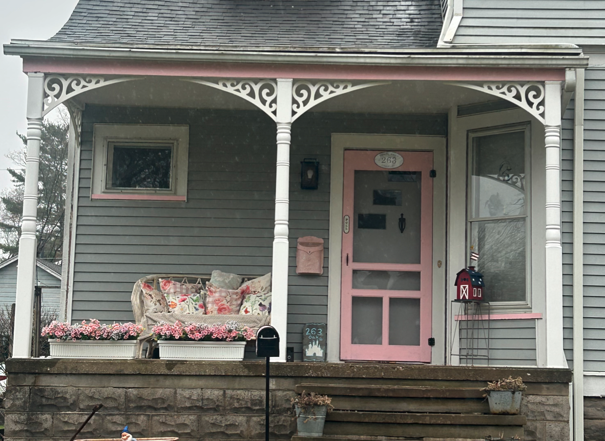 PVC Porch Bracket