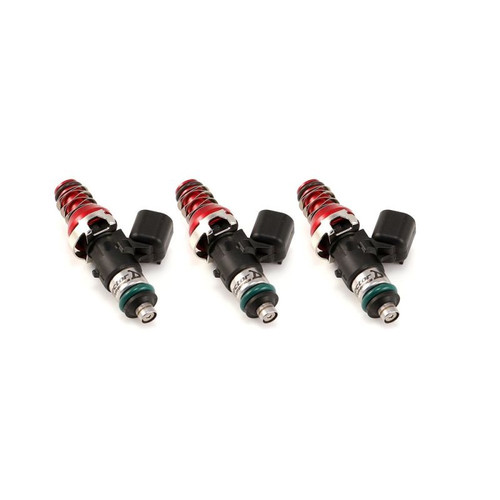 Injector Dynamics 2600-XDS fuel injectors, set of three, red adapter tops, side angle view