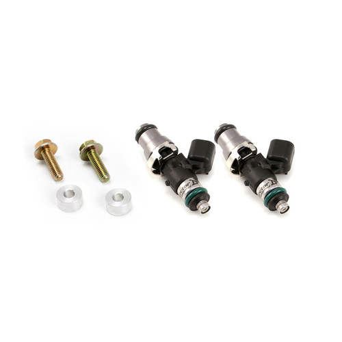 Injector Dynamics ID1050-XDS fuel injectors, set of two, with mounting bolts, spacers, and connectors shown