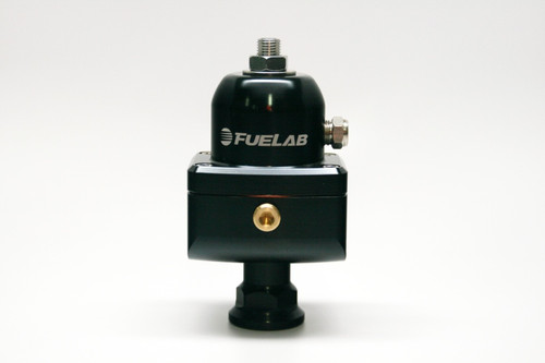 Fuelab 555 carb blocking fuel pressure regulator, black anodized, front view with brass adjuster and AN fittings