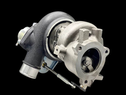 Boost Lab TD06SL2-20G turbocharger for Hyundai Genesis BK1, side view showing compressor housing, turbine inlet and wastegate actuator linkage.