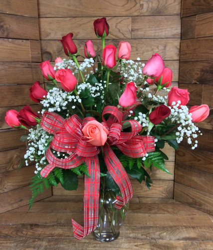 Rose Arrangement of 18 Roses in Reds and Corals