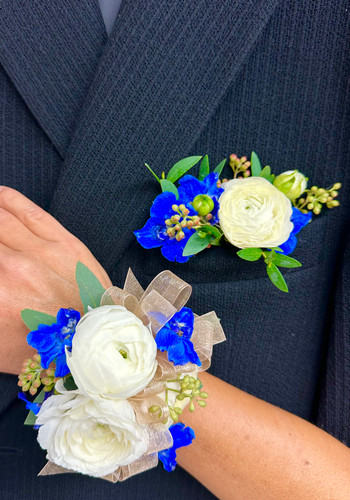 Complement Your Stock With Stylish Wholesale boutonniere safety