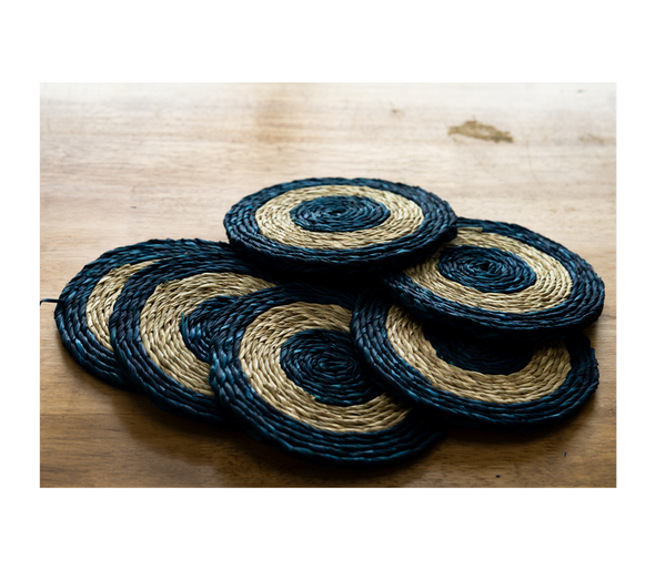 Artisan Soul  – Coaster Set of Sabai Grass – Blue & Natural | 290gm | 0.64 lbs