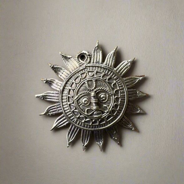 Artisan Soul  – Dokra Brass Sun Wall Hanging | 50gm | 0.11 lbs