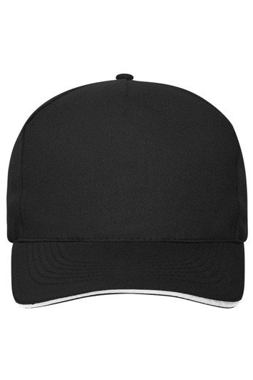 A black 5-panel sandwich cap made of organic cotton, featuring a curved brim and a logo on the front.
