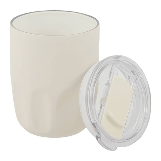 A drink bottle with a beige ceramic-lined body and a clear lid, featuring a logo.