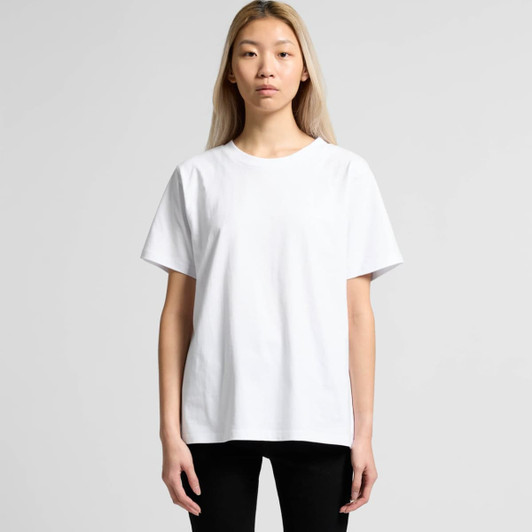 A white t-shirt with a relaxed fit and short sleeves, featuring a logo on the front.