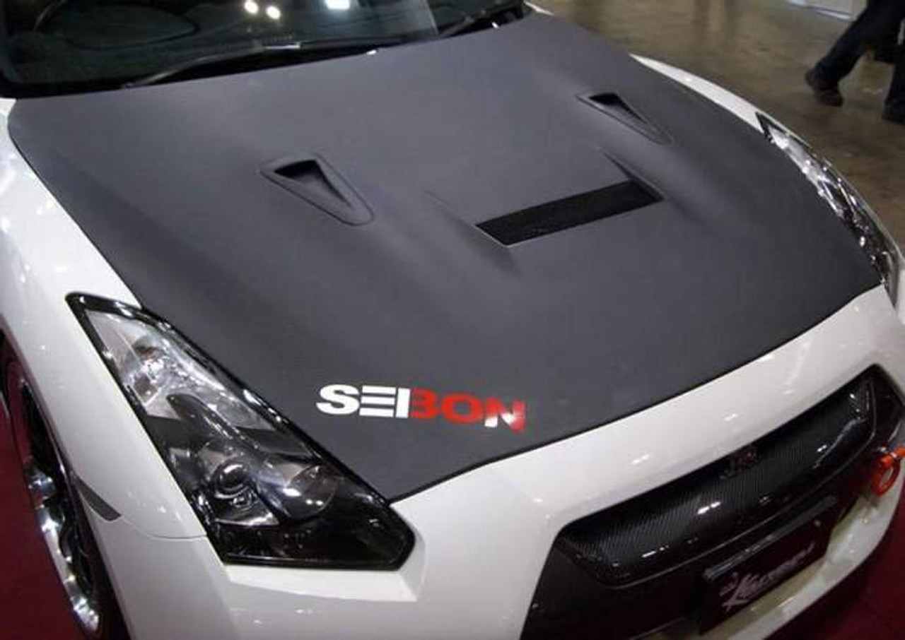 Seibon VSII-Style Dry Carbon Fiber Hood | 2009-2016 Nissan GT-R R35