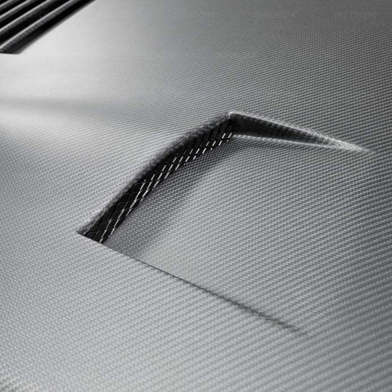 Seibon GT-Style Dry Carbon Fiber Hood | 2009-2016 Nissan GT-R R35