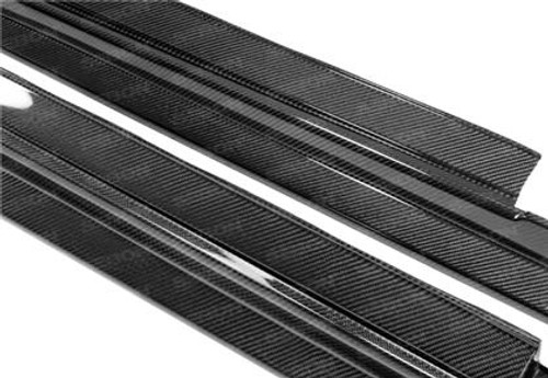 Seibon Carbon Fiber Side Skirts (Gloss / VS Style) for R35 GTR