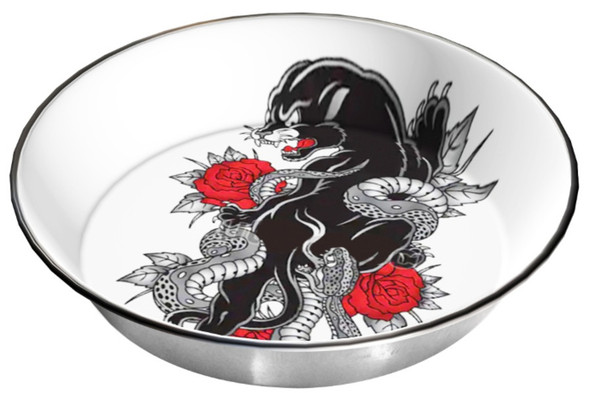 <body><p>The Panther dish has a tattoo featuring a Panther with a snake around it.</p><ul><li>Panther and snake design</li></ul></body>
